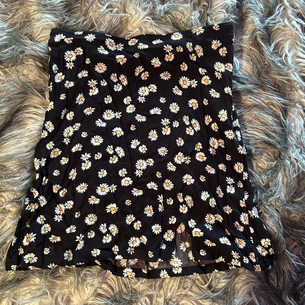 ⭒ adorable daisy hollister skirt
